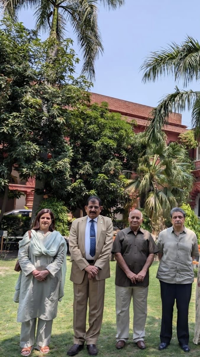 drmuzaffarabbas's tweet photo. After Book Launching Ceremony of “Iqbal and Tauheed” at Oriental College with Iqbal Salah ud Din,Dr Baseera Ambreen and Dr Brig Waheed uz Zaman Tariq- https://t.co/25yMYjpshK