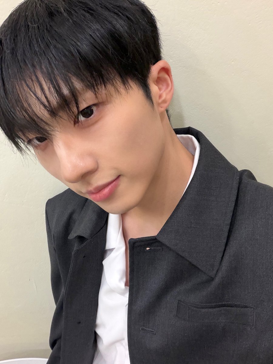 P1Harmony tweet media