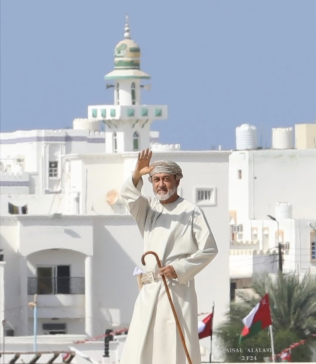 hagern36's tweet photo. حين تنطق عدسة المصور .
[صور ] مدينة المآذن والصواري.
زيارة السلطان هيثم اليوم ٢٩إبريل٢٦م https://t.co/eDSh1WVRGi
