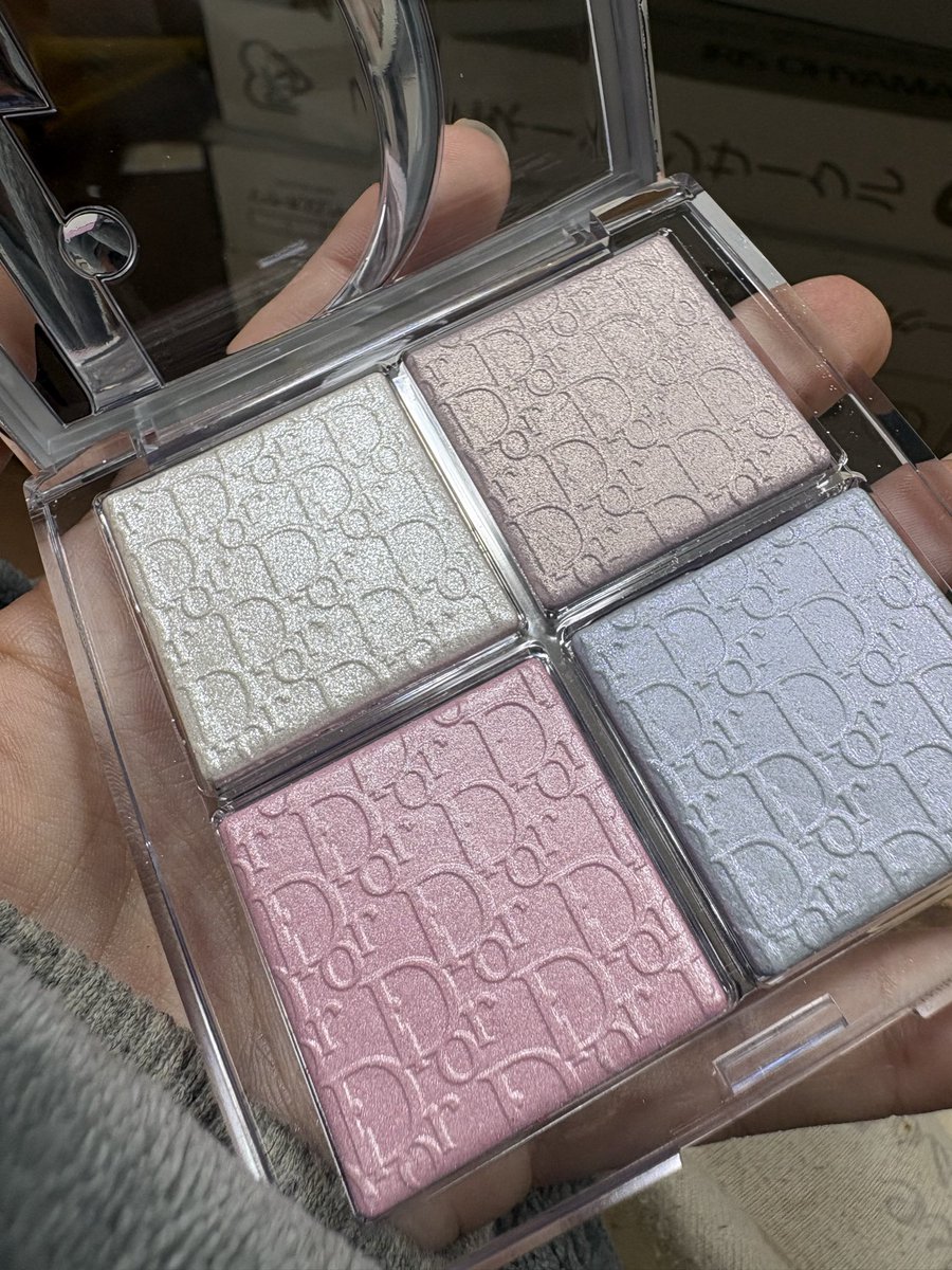 ぴくせる👉 池アコ5/8🌹、5/23、5/24🩵🎤💚、6/27B★🔫、6/28⛰️ tweet media