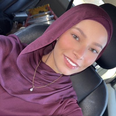 halalatina's tweet photo. #NewProfilePic https://t.co/Z4K1rntEFB