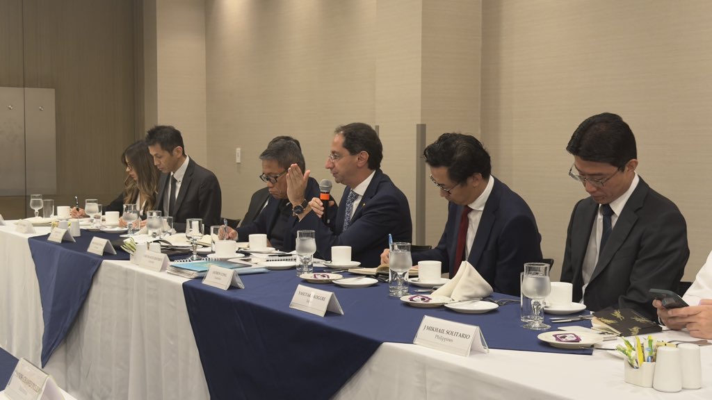 José Manuel Restrepo Abondano tweet media