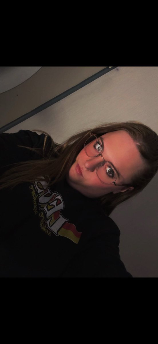 𝐄𝐦𝐞❀˖° tweet media