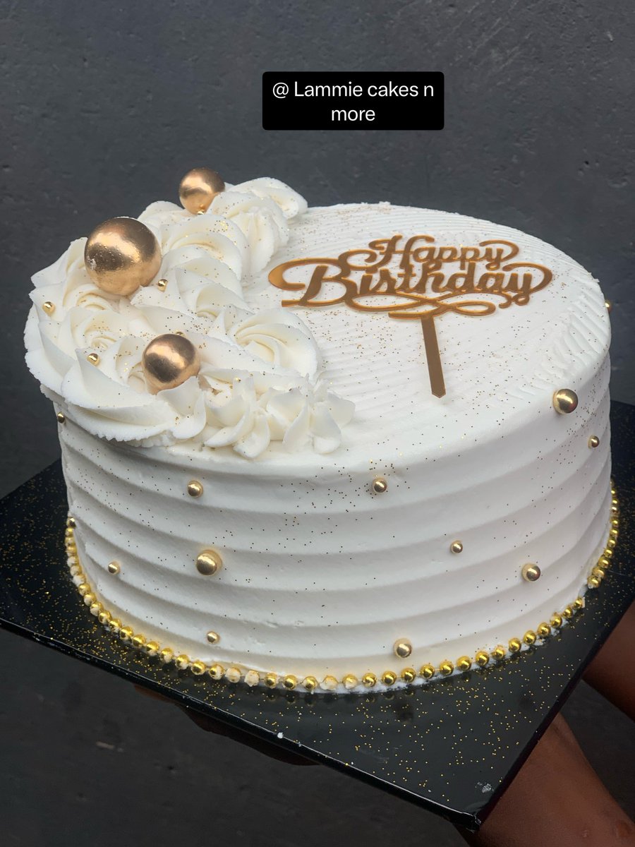 AishaLamiDC's tweet photo. Hey 👋 Famz 
Do well to patronize us one of these days🙏#cakesinoshodi #Lammiecakesnmore https://t.co/csM9d2Bz5c