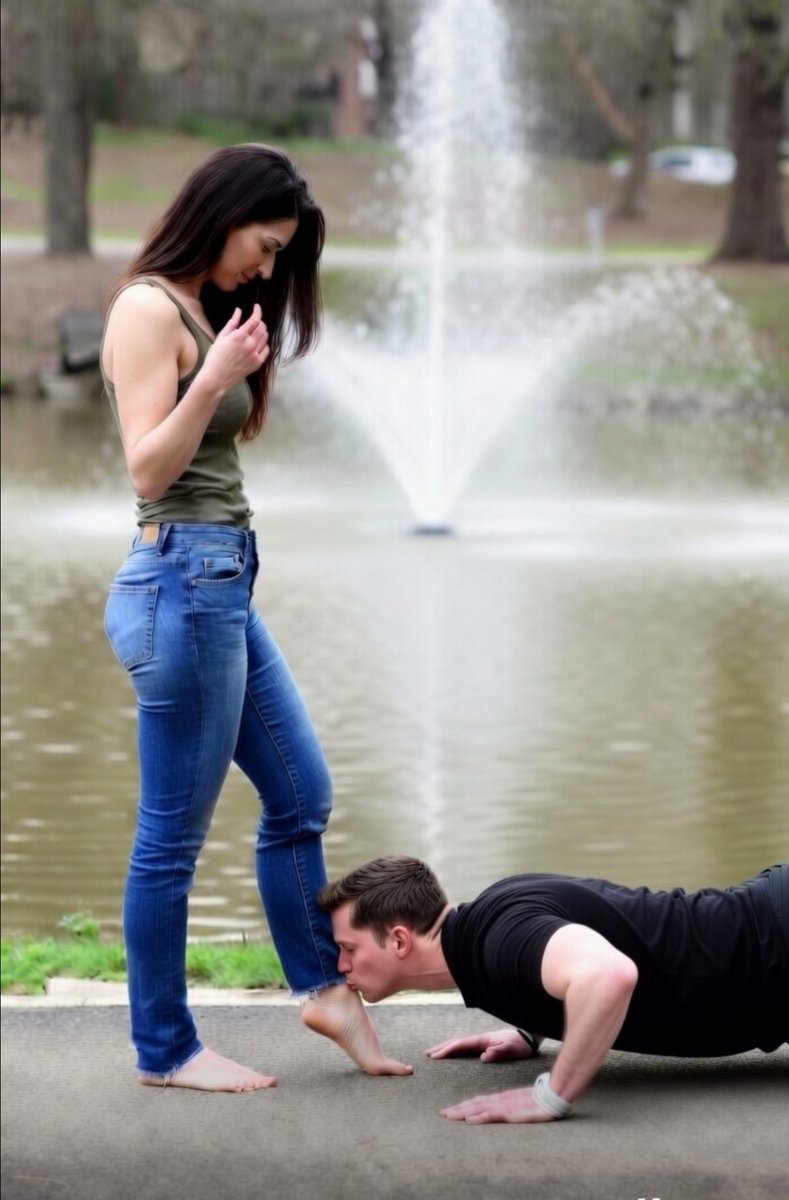 Findom Whispers tweet media