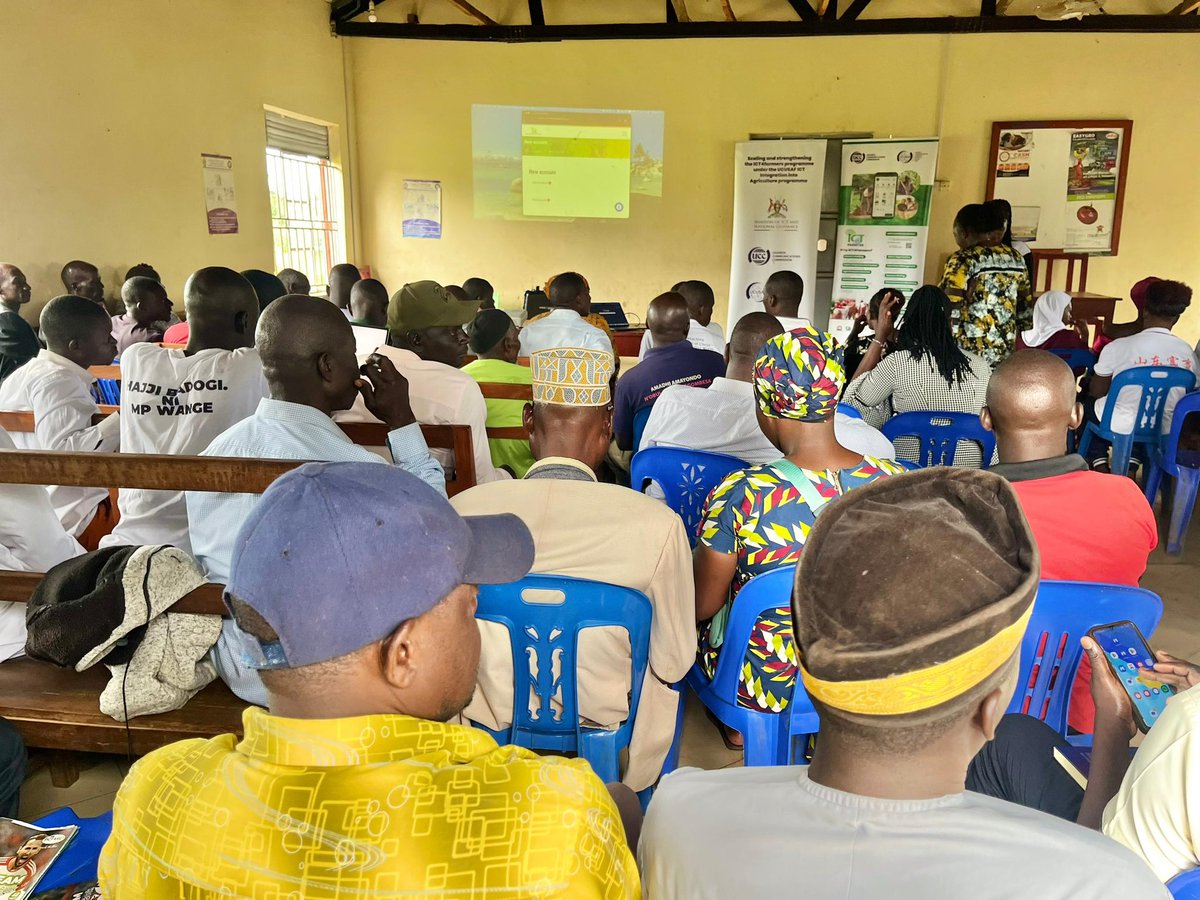 aniku_jakii256's tweet image. Farmers in Iganga District are going digital  through targeted digital skills training. Local farmers are learning how to access market prices, use mobile tools, and boost productivity. From the garden to the global market.
#DigitalAgriculture #SkillingUganda #GoldenPosts