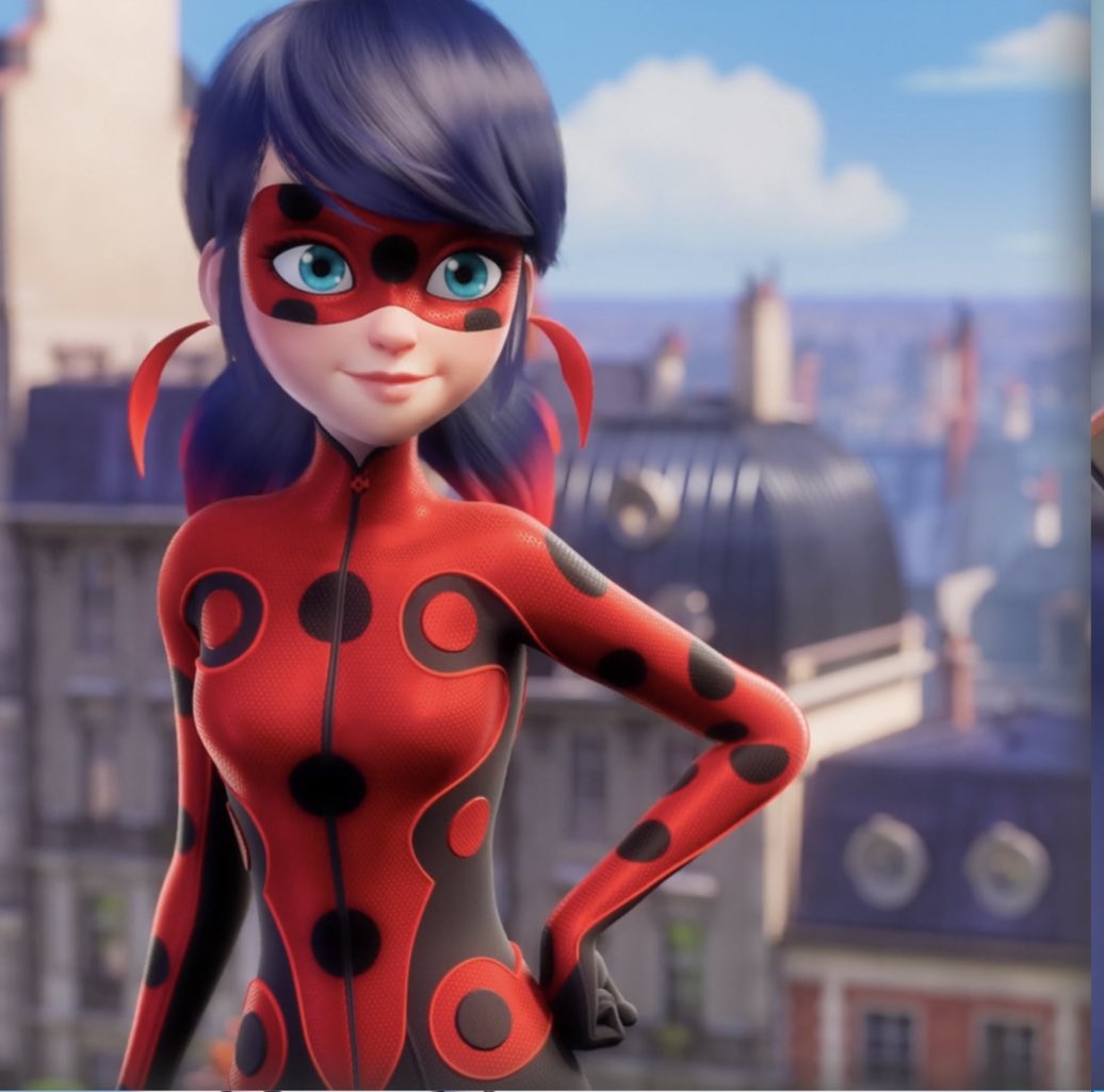 GuessanSam23971's tweet photo. Franchement vous préférez renardette ou ladybug ??
#MiraculousLadybug #MiraculousNews #MLBSSpoilers https://t.co/dMaqCmkVpi