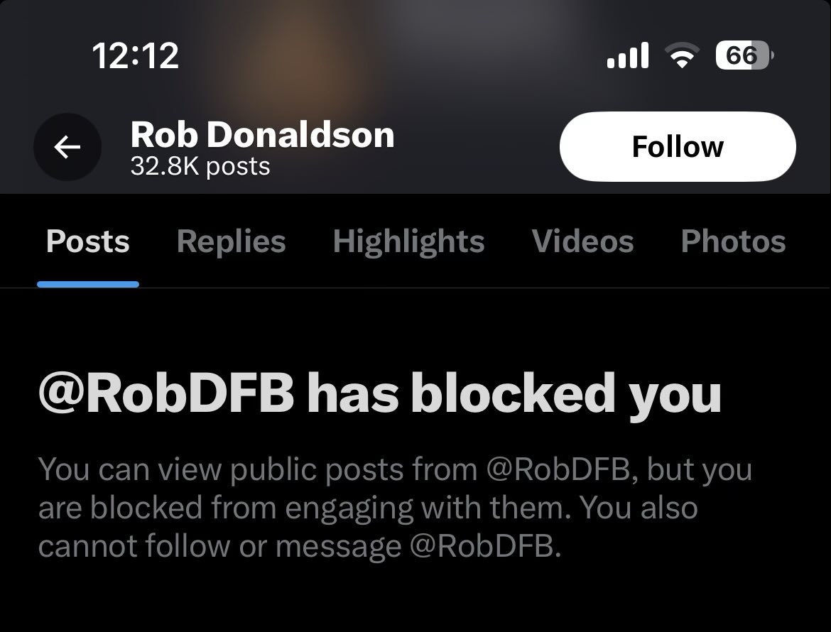BryanFallis's tweet photo. @TrackRobDFB It’s absolutely unreal how soft this clown is lol I replied to someone else about him and he got his feelings hurt https://t.co/sfjpK07lZZ