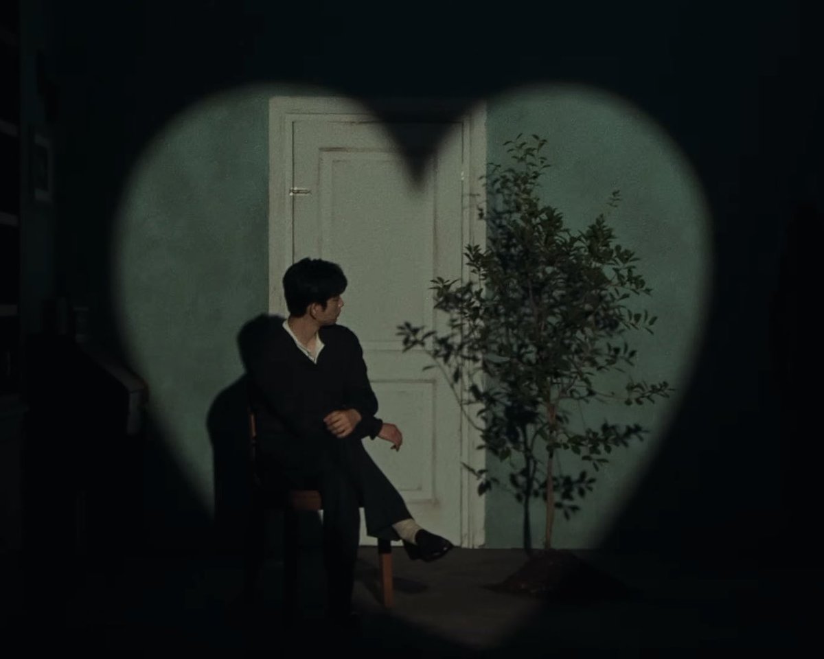 pjyflms's tweet image. — 𝚠𝚑𝚎𝚗 𝚊𝚕𝚕 𝚒𝚜 𝚜𝚊𝚒𝚍 𝚊𝚗𝚍 𝚍𝚘𝚗𝚎, 
𝚘𝚗𝚕𝚢 𝚕𝚘𝚟𝚎 𝚛𝚎𝚖𝚊𝚒𝚗𝚜.

#Jinyoung #진영 @JINYOUNG #GOT7