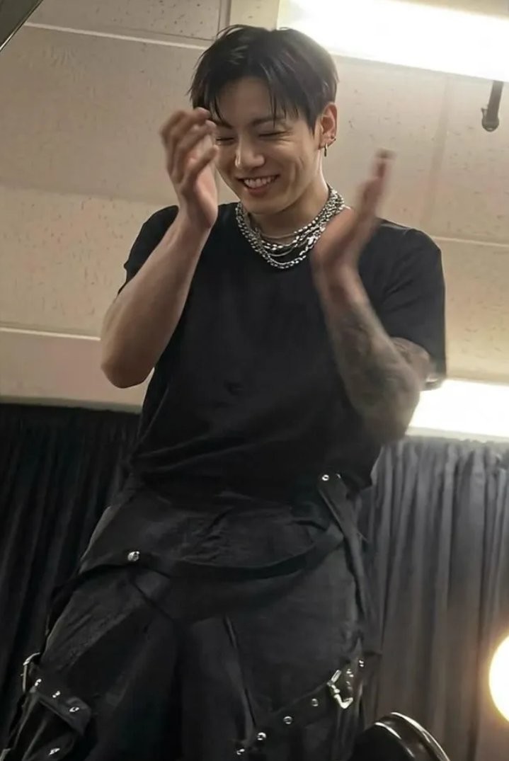 JK tweet media