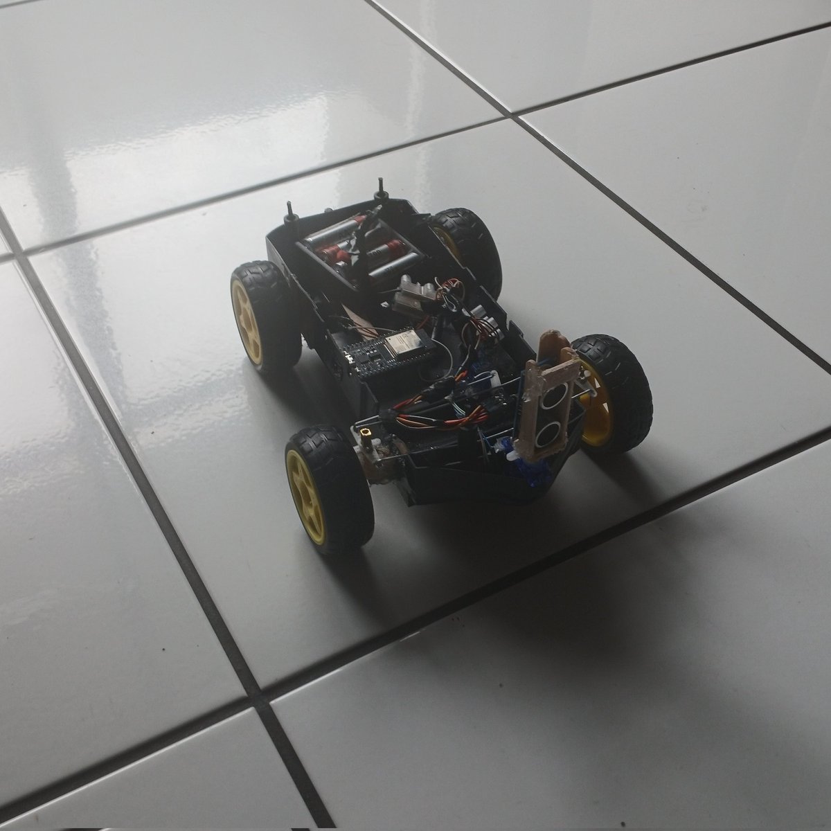 YOKITO KUNG-FU FUTEBOL CLUBE tweet media