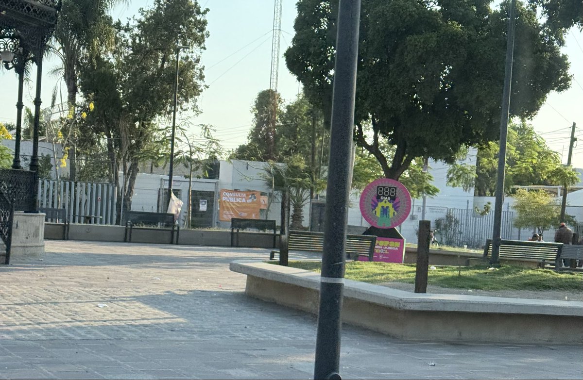 ealonsoph's tweet photo. @JuanJoseFrangie Don @JuanJoseFrangie no mas no queda y no puedo saber cuántos días faltan para el mundial. Pensé que su respuesta había sido seria, que al usted canalizarlo al “área correspondiente” tendría peso y se haría algo. Ni a usted ni a mí nos pelan, ninguno tenemos peso en reportes. https://t.co/7WxYpMJxMC