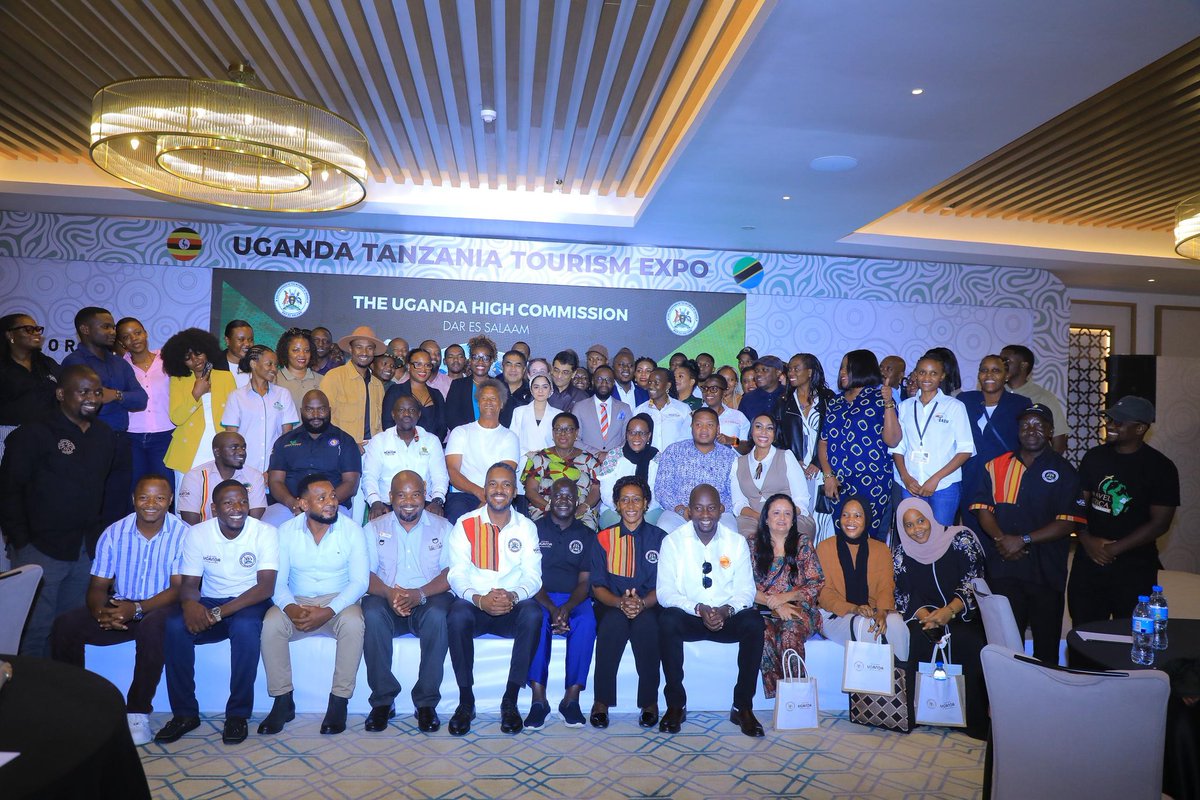 aniku_jakii256's tweet image. Uganda meets Tanzania in Dar es Salaam for the Tourism Roadshow in a
vibrant showcase of East Africa’s beauty from wildlife and culture to investment opportunities. 
#ExploreEastAfrica #TourismRoadshow #VisitUganda  #GoldenPosts