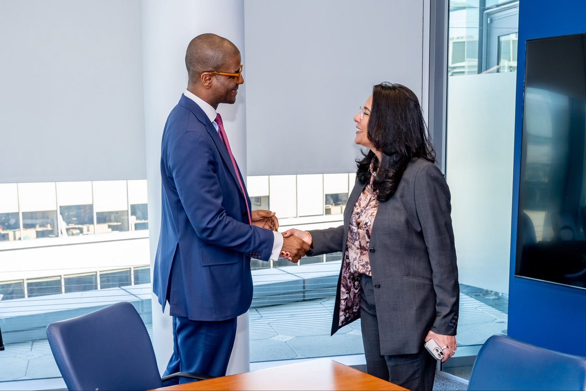 StanChartNG's tweet image. strengthen value chains in 8 markets.
 
#HereForGood #StandardChartered #IFC #SupplyChainFinance