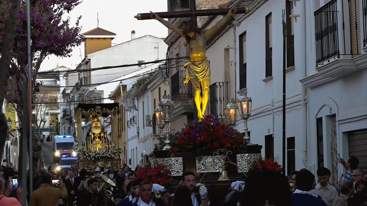 𝐠𝐫𝐮𝐩𝐨𝐜𝐨𝐦𝐮𝐧𝐢𝐜𝐚𝐭𝐯 tweet media