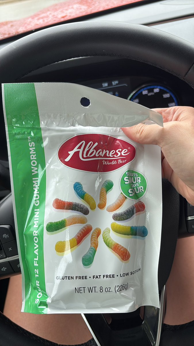 Taylor Mathis tweet media