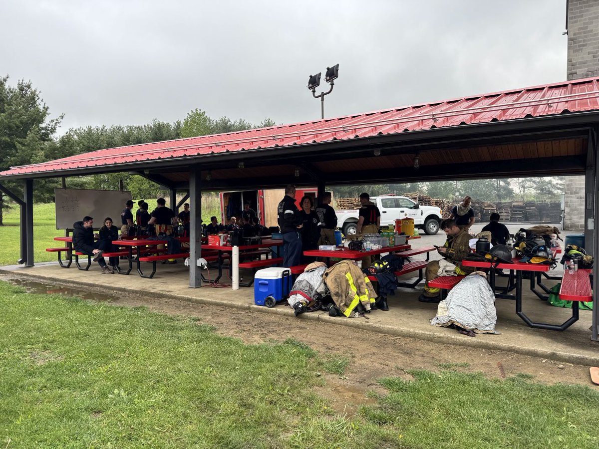 Box15's tweet image. Rehab 2 was at the Ohio Fire Academy yesterday supporting a day of @ColsFire recruit live burns

#fire #firerehab #training #cfd #columbus #columbusfire