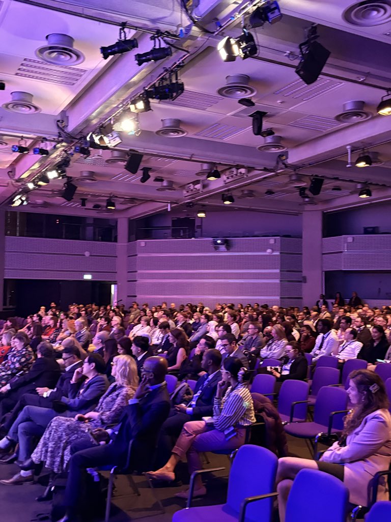 TheBSGE's tweet photo. An excellent talk from Baroness Merron, Parliamentary Under-Secretary of State for Mental Health and Women’s Health Strategy, on leading the next generation in gynaecological excellence.
#BSGEASM26 #OneWorldOneVision #Gynaecology #Womenshealth https://t.co/kj51bxdzfU