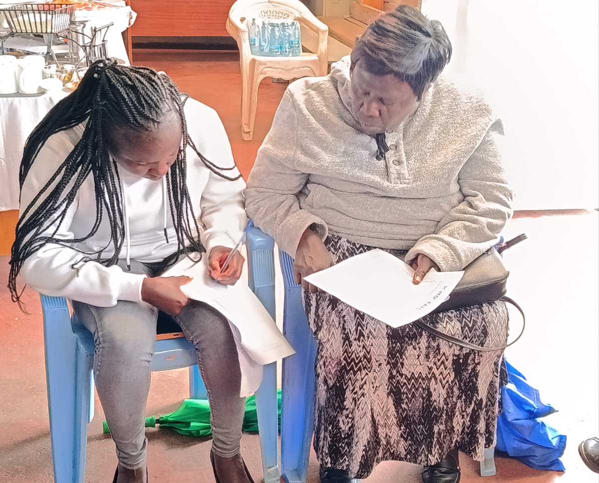 HERAF_Kenya's tweet image. Day 3 in Makadara, Nairobi 🇰🇪
At Makadara Level 4 Hospital, we engaged HCWs, CHAs &amp;amp; CHPs on mental health service delivery at PHC level.
Provider insights are shaping the bigger picture. One more day to go.
#MentalHealth #UHC #CitizenVoices