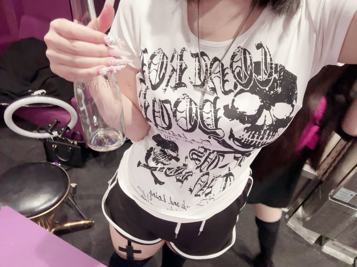 おうき tweet media