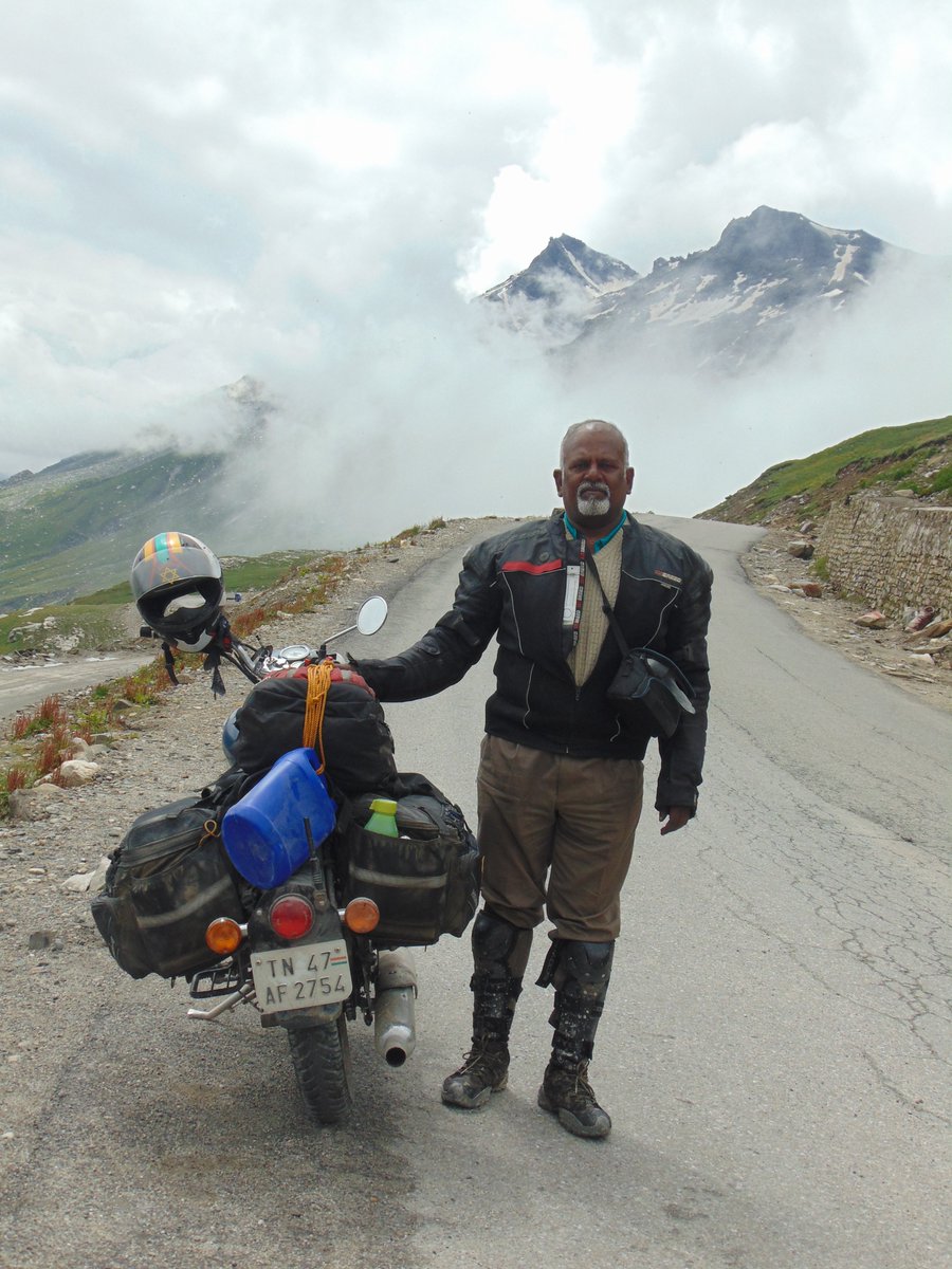 maduraikaran01's tweet image. At 65, I am taking on a 9,300 KM solo Himalayan expedition. Blending experience with endurance, proving it is Never Too Late. Seeking like-minded partners who believe in the Spirit of Adventure, Exploration, Reliability #Leadership #Resilience #Adventure   @hvgoenka