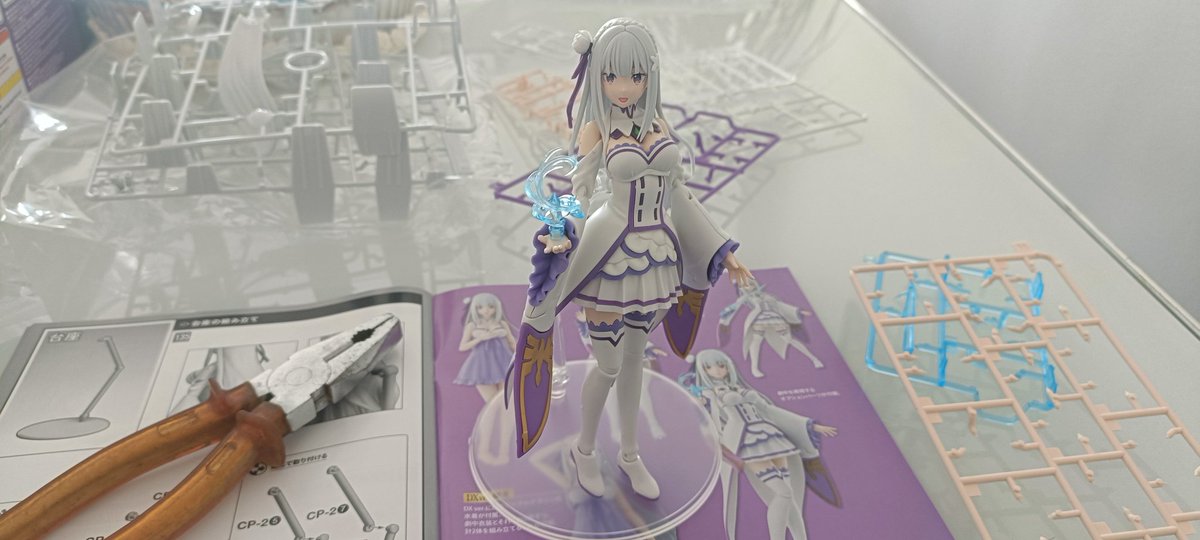 R3-B_R0-K tweet media