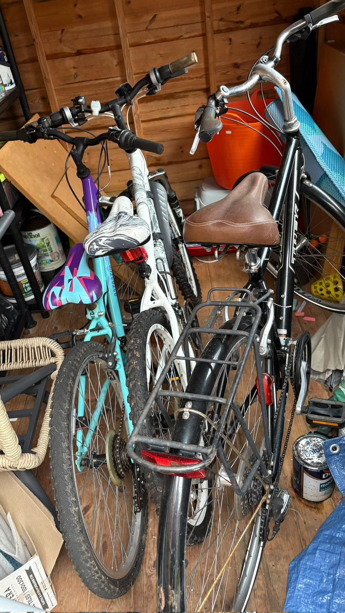 PuffaJones's tweet image. Thank you to Naiomi and family for a very generous donation of 3 bikes! ❤️ 

#freebikes4kids #community #cycling #bmx #mtb #charity
#giving #KindnessMatters 
#MentalHealthMatters 
#newport #recycle
#free #pedallingtheport