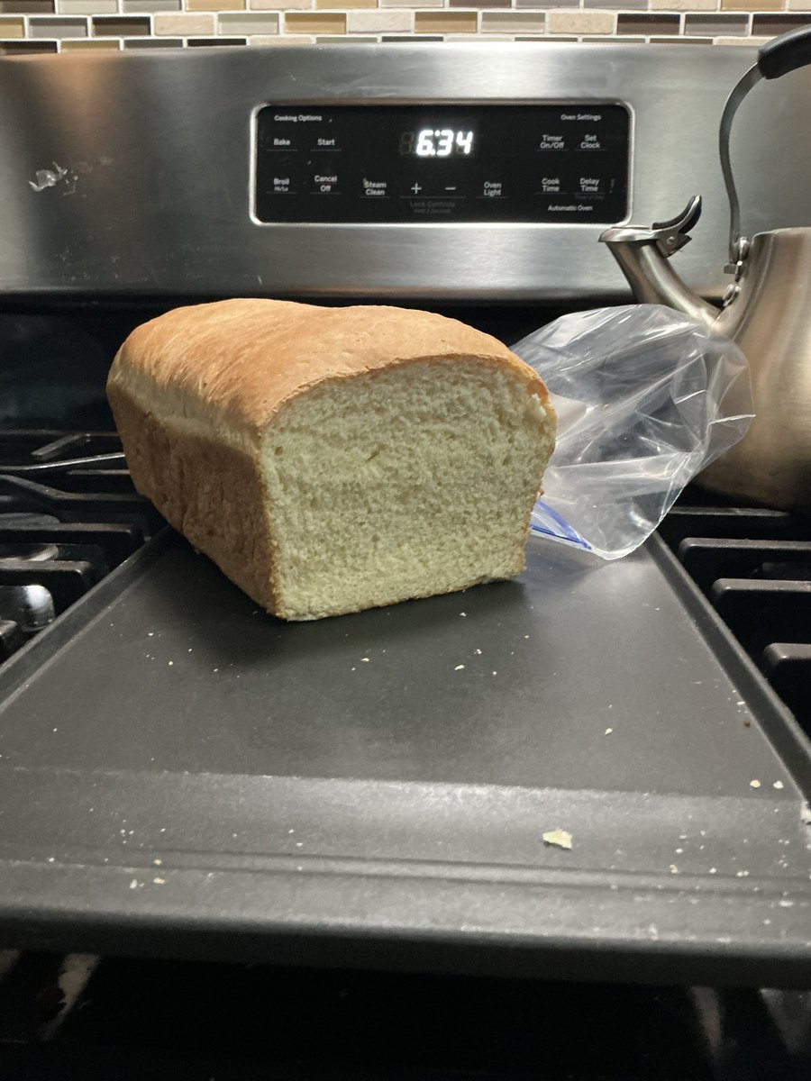 freshbread__'s tweet photo. https://t.co/aaNSiF1y3E