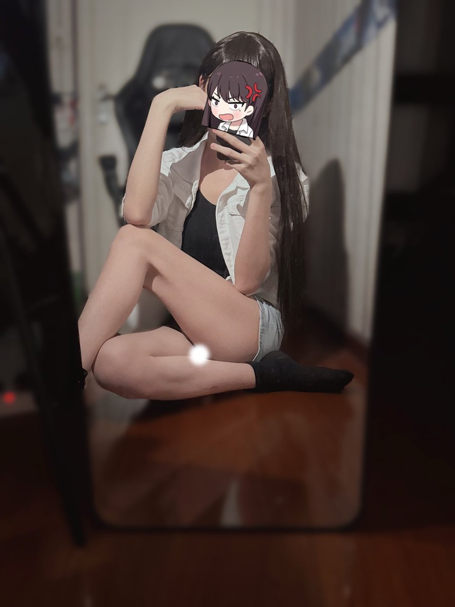 不知道叫什么 tweet media