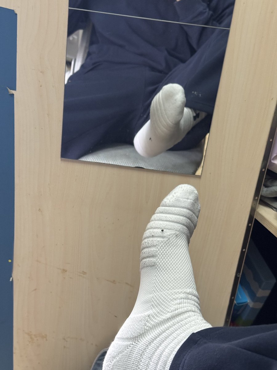 肾虚心不虚（想被坐 j tweet media