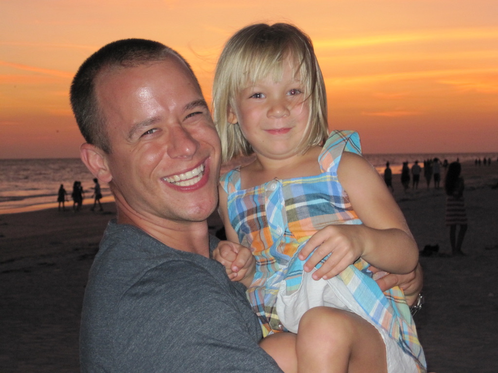 AndrewKoss6's tweet image. Sending love to my sister, Steph &amp;amp; Chris Usiak.  Their kids were in a terrible accident in Covington, GA earlier this month. #loveyouforever @BuffaloBills @BuffaloFAMbase #BILLSMAFIA #buffalobillsmafia #cadenceusiak #aidenusiak
gofundme.com/f/support-the-…