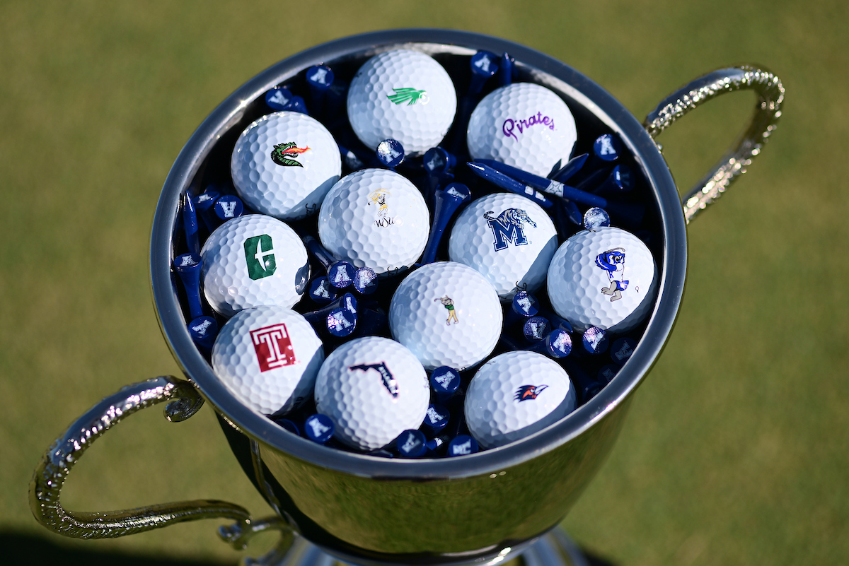 American_Conf's tweet photo. We're live on ESPN+ for the final round of the Men's Golf Championship! 🚨

Tune in to show who will take home the ultimate prize 🤩 🏆

📺https://t.co/Ue03SRNFbg

#BuiltToRise x #AmericanGolf https://t.co/t3EfhysHsX