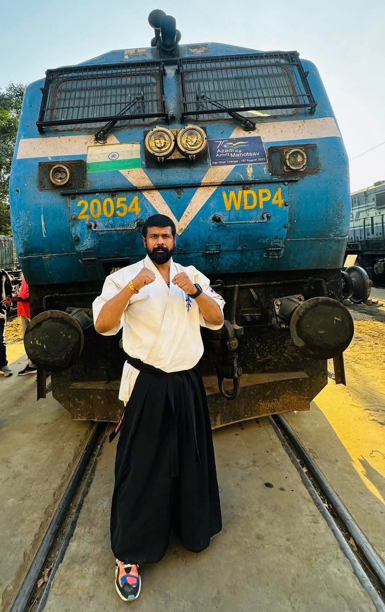 devilakshitha's tweet photo. Sensei Babu Nataraj 
@ Disel Shed KR Puram 
Bengaluru 
29/04/2024
Photos https://t.co/7sox4AlDtf