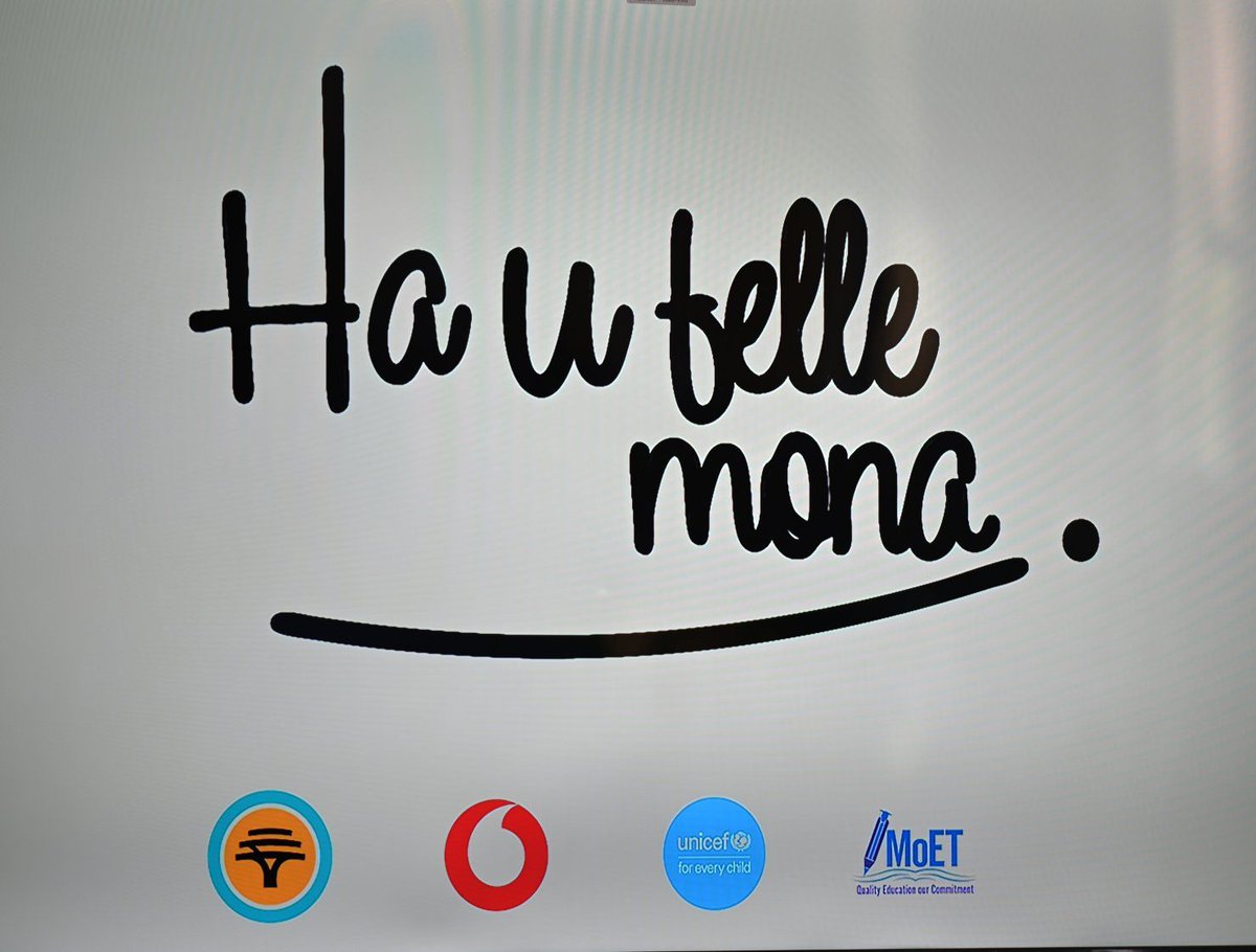UnicefLesotho's tweet image. We are proud to partner with @FNBLesotho, @VodacomLes and @EducationLes in launching #HaUFelleMona, an education support initiative that will assist 50 learners from Quthing through supplementary examination support &amp;amp; mentorship, helping reduce risks linked to school dropout.