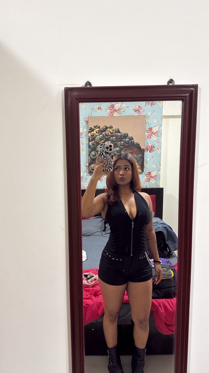 Goddess Anusha 👑 tweet media