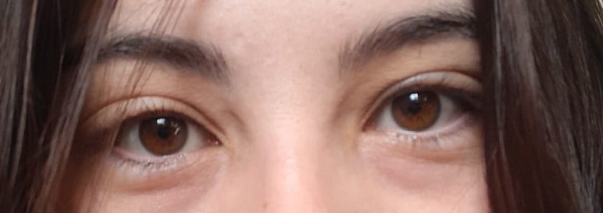 Yo jurando q nadie se va a dar cuenta q lloré toda la noche, mis ojos: