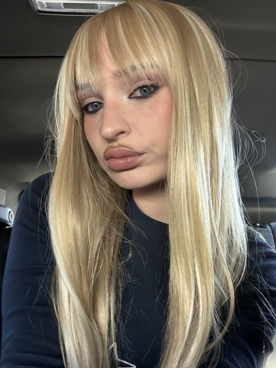 kim petras tweet media