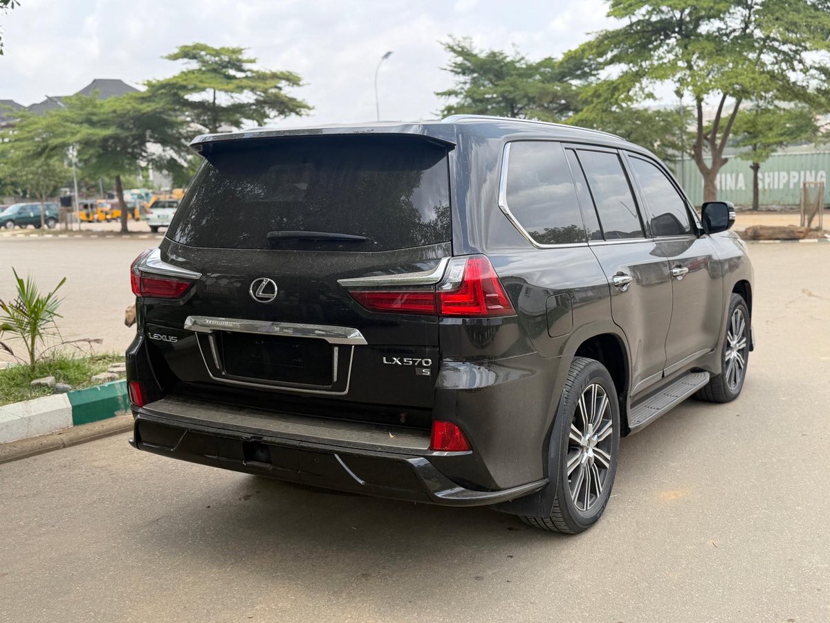 properCARSofABJ's tweet photo. Brand New 2021 Lexus LX570 Super Sport  
(Original Custom Duty, Premium Condition)

💰 Going for Just ₦185M  
📍 Location: Gudu, Abuja  
📞 Call: 09065585115  
💬 WhatsApp: +234 807 731 7377  

Bank: Moniepoint MFB  
Proper Cars Of Abuja Enterprises  
Account Number: 4005489359 https://t.co/9XKEgvdd4o