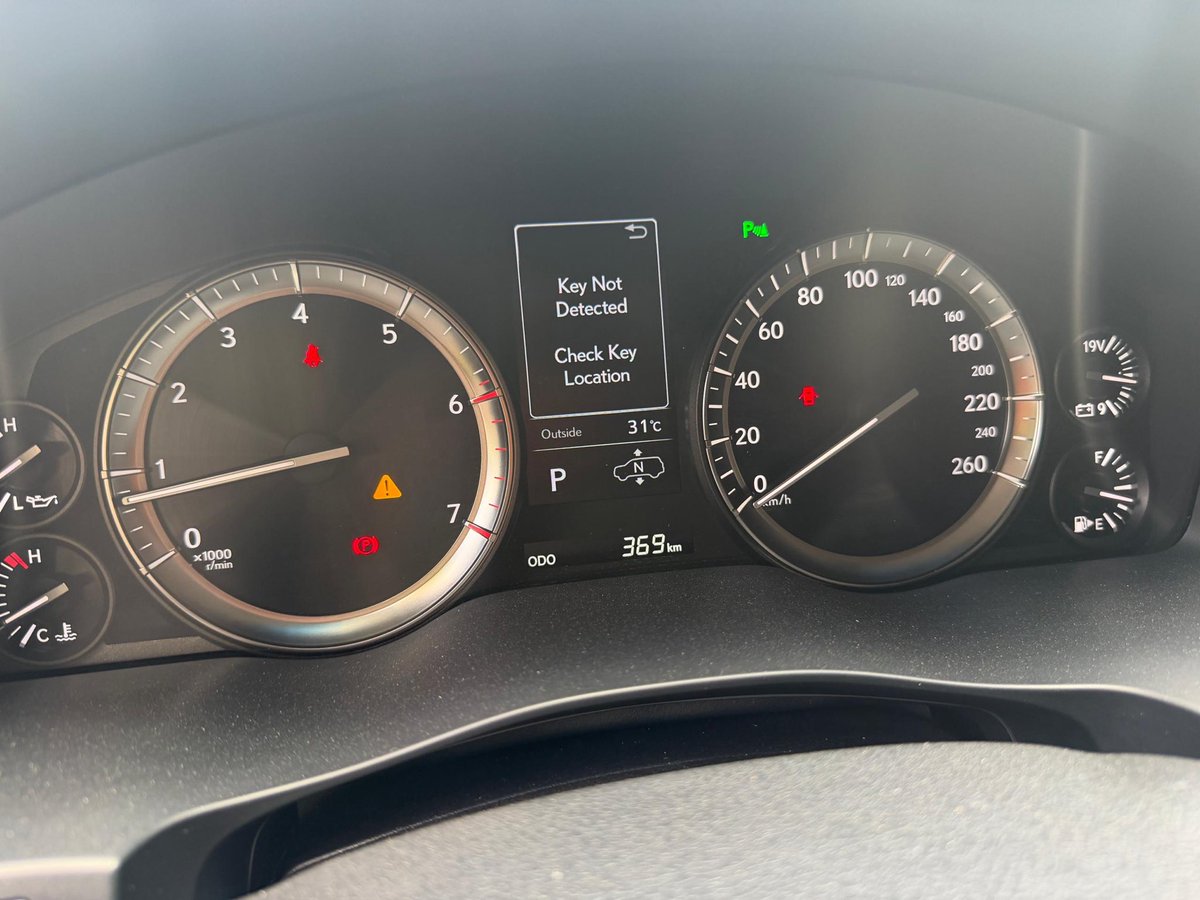 properCARSofABJ's tweet photo. Brand New 2021 Lexus LX570 Super Sport  
(Original Custom Duty, Premium Condition)

💰 Going for Just ₦185M  
📍 Location: Gudu, Abuja  
📞 Call: 09065585115  
💬 WhatsApp: +234 807 731 7377  

Bank: Moniepoint MFB  
Proper Cars Of Abuja Enterprises  
Account Number: 4005489359 https://t.co/9XKEgvdd4o