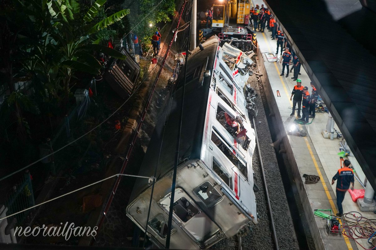 Neo Railfans tweet media