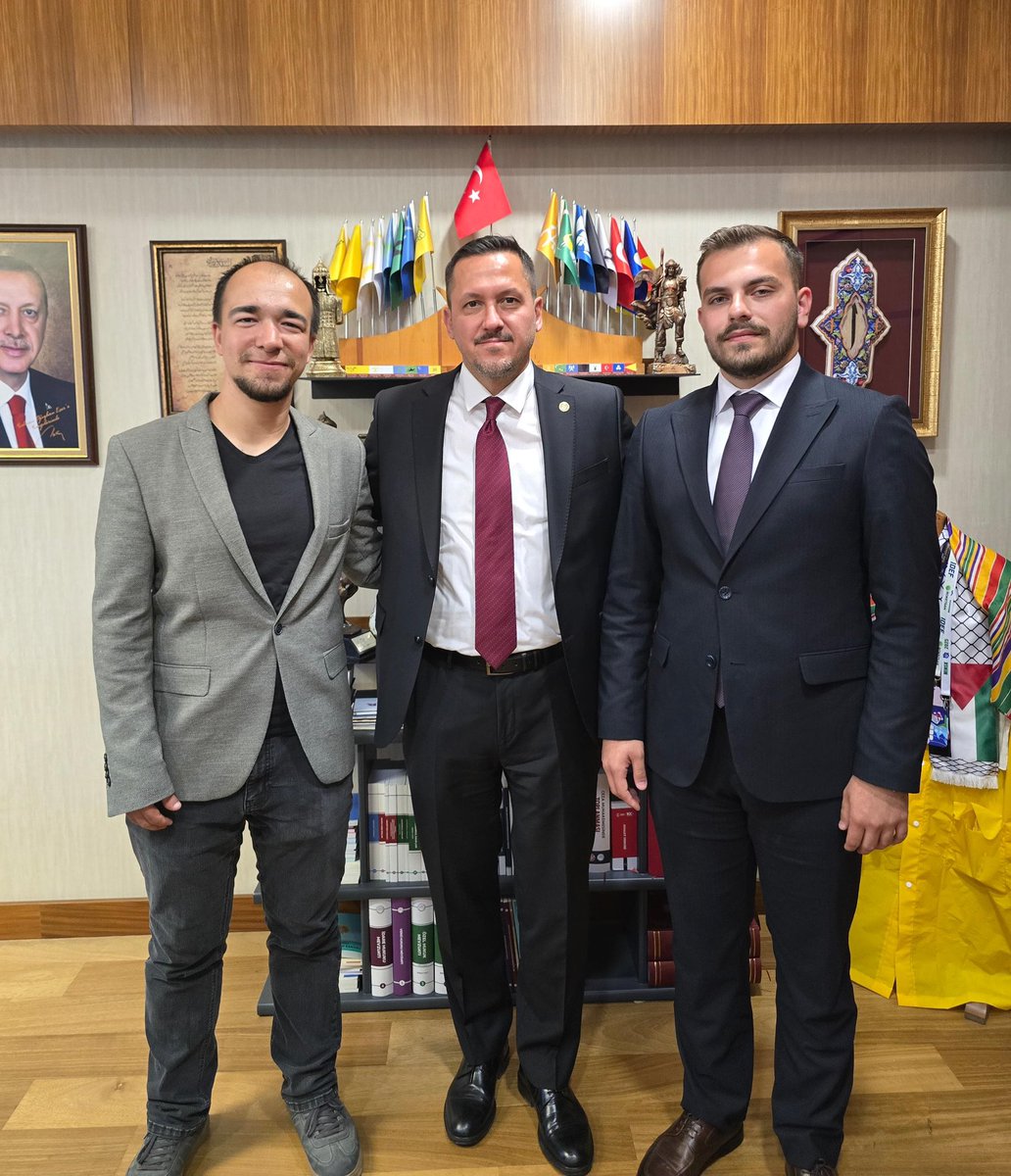 gungorenes16's tweet photo. Gazi Meclisimizdeki nazik kabullerinden dolayı Karaman Milletvekilimiz @avSelmanEser vekilimize çok teşekkür ederiz. https://t.co/jpuFi2sCM9