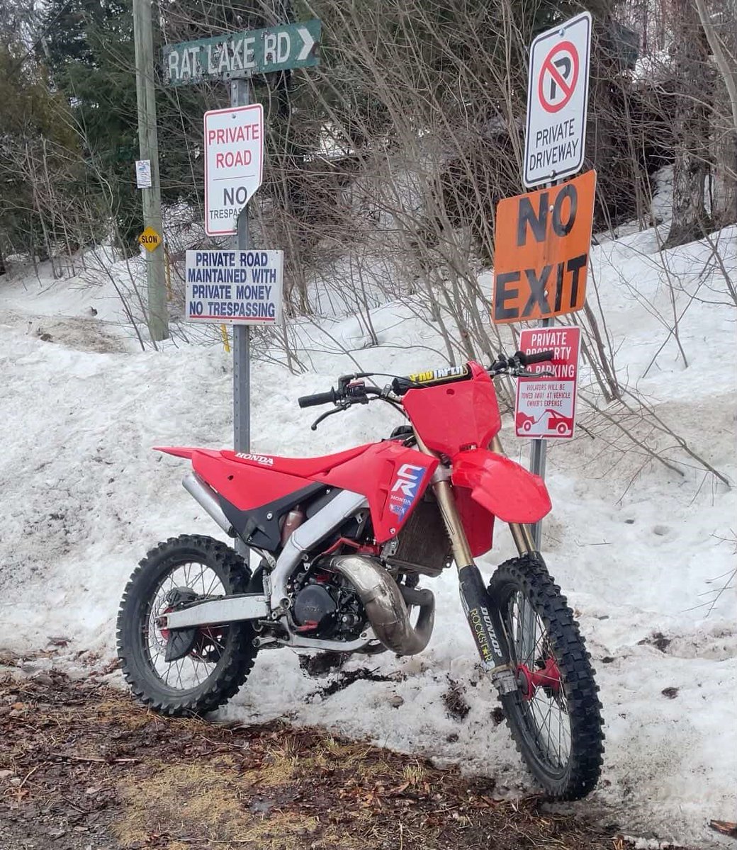 txrace's tweet photo. @that_clapped_cr - TX RACE™ Restyle Kit® 🔥🔥 for Honda 🏁🏆 #txrace #txracekit #restyle #restyling #conversion #honda #hondanation #cr #crf #twostroketuesday #mx #motocross. More info at txrace dot com https://t.co/QICKYKi5Yu