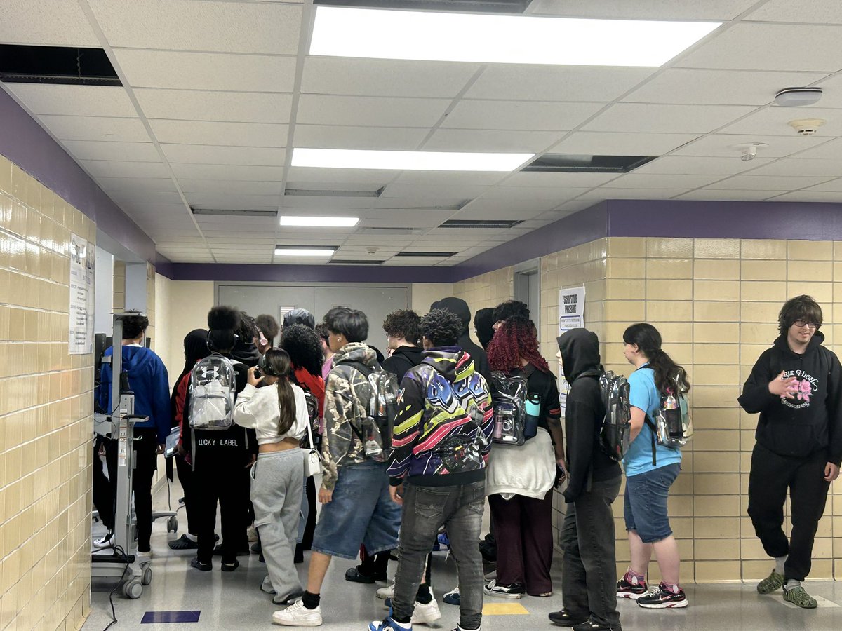 Students from Erie High got a chance to check out summer activities and programs thanks to United Way. Hear what’s being offered tonight on Erie News Now.