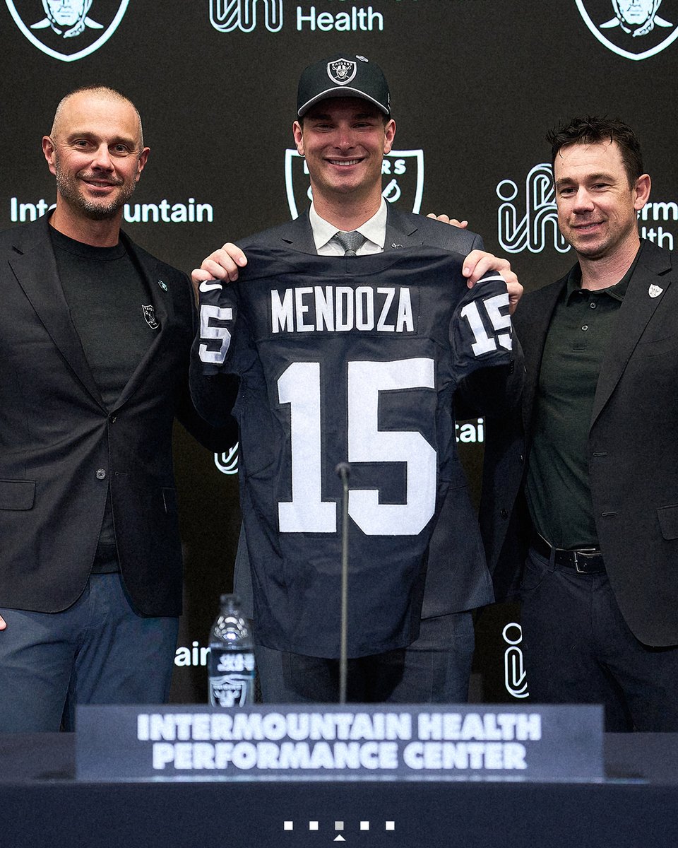 Las Vegas Raiders tweet media