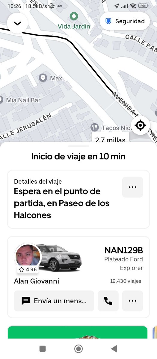 Bernardo_sees's tweet photo. Qué onda con tus choferes @Uber_MEX ?!!!! Cualquier naquito puede ser tu esclavo? Este que te comparto se fue alejando esperando a que yo cancelara supongo y a mi me cobres la penalización. Espero así no sea. https://t.co/SQaH0CKSBo