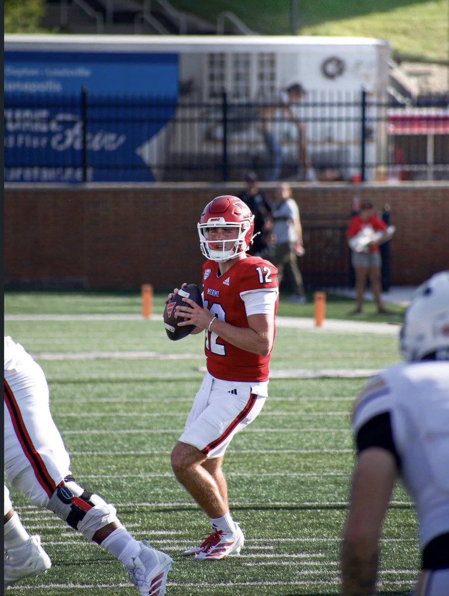 ZackParkerQB's tweet photo. Blessed to receive my 6th D1 offer from the university of Miami (OH) !! All glory to God✝️

@CoachAdamHolley @ChadSimmons_ @Andy_Villamarzo @InsightSportsLA @TomLoy247 @JeremyO_Johnson @CHSRecruits @adamgorney @CharlesPower @ErikRichardsUSA @najehwilk @__AustinButler @CoachPerrone