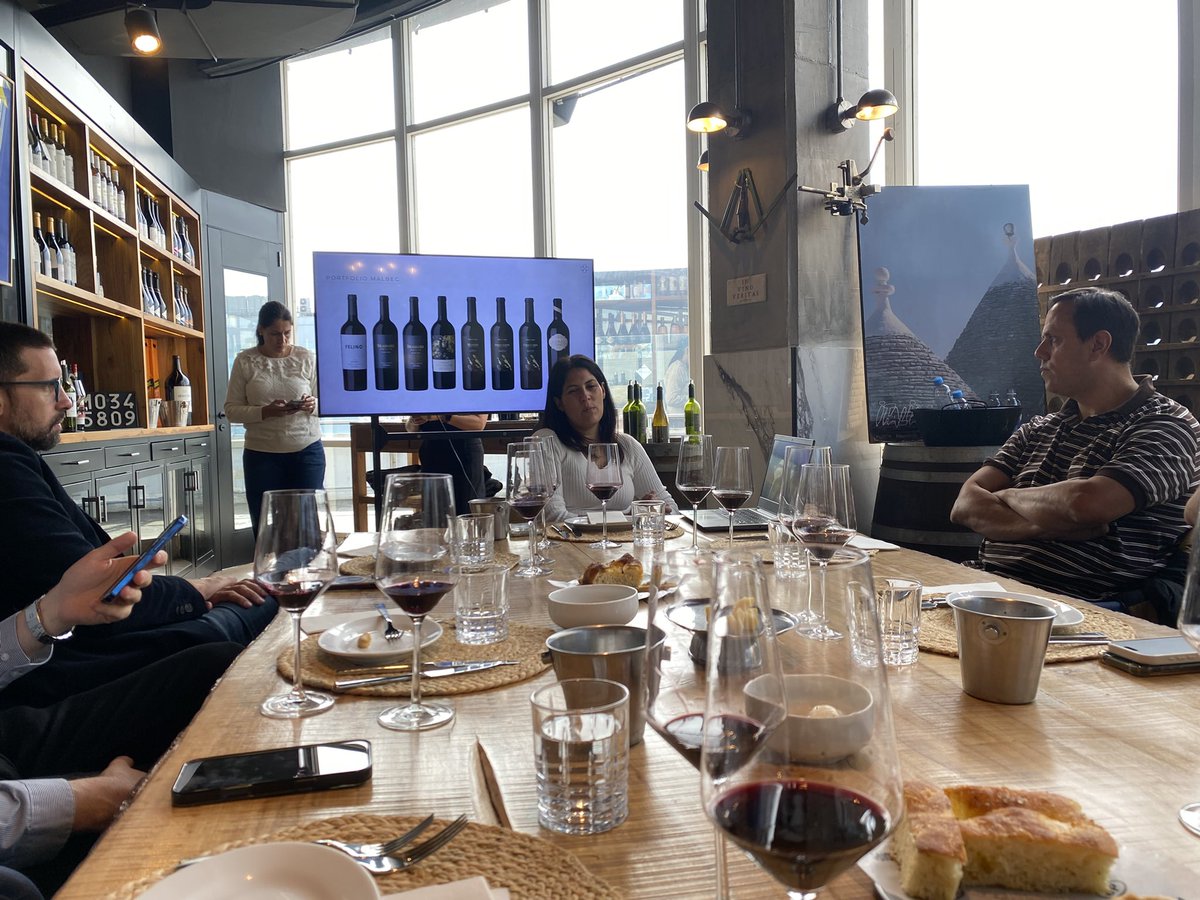 Diego🍷🥃🍸 tweet media