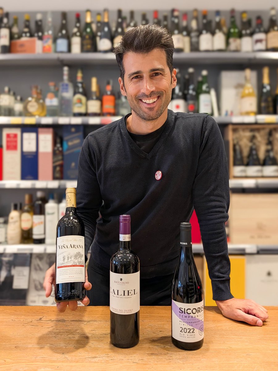 Outletdevinos's tweet photo. 🍷 Tres vinos elaborados con la variedad tempranillo hoy y mañana en nuestra degustación semanal. ¡Te esperamos!  ➡️ La Rioja Alta Viña Arana Reserva 2008 ➡️ Caliel Crianza 2022 ➡️ Sicoris Tempranillo 2022  📍Nos vemos en C/ Fernán Gonzalez, 29. https://t.co/69E7uTSmI0