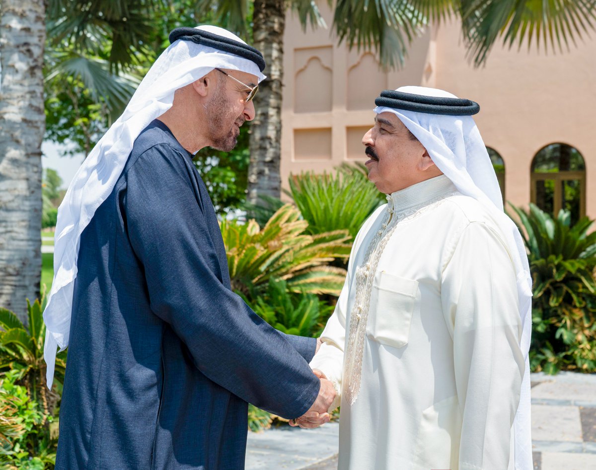 bna_ar's tweet photo. جلالة الملك المعظم يلتقي مع صاحب السمو رئيس دولة الإمارات العربية المتحدة

https://t.co/AfAifXz8ym https://t.co/ENjpmLJMGp