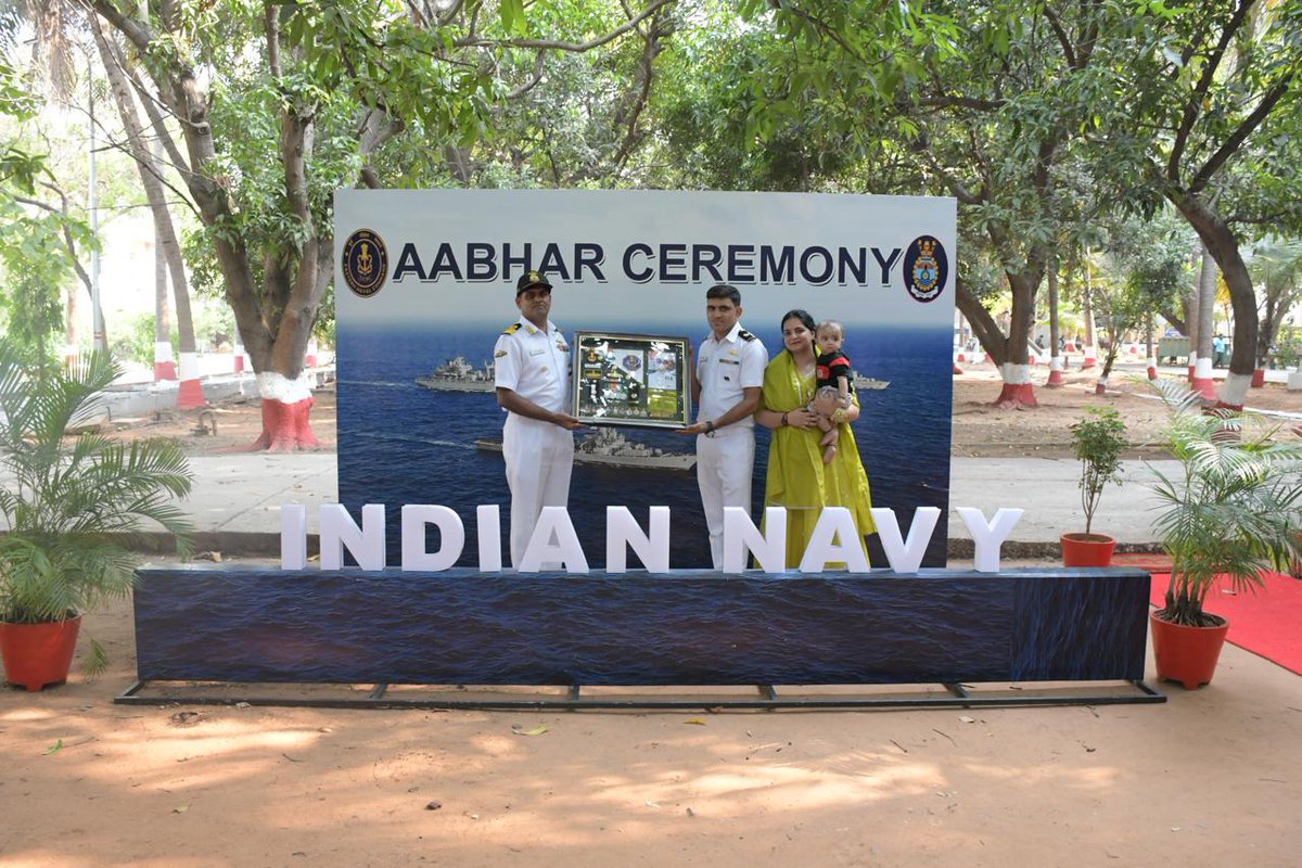 IN_Eksila's tweet photo. #Aabhar Ceremony was conducted on 29 April 2026 to express gratitude to the retiring sailors for their service which included presentation of IN Crests and Service Memoire followed by interaction with families of the retiring personnel.
#EasternNavalCommand
#IndianNavy https://t.co/1L76kHzpW2
